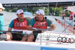 1. Bundesliga - Fußball - FC Ingolstadt 04 - Audi Sailing Experience - im Boot Cheftrainer Markus Kauczinski (FCI) links Co-Trainer Patrick Westermann (FCI)