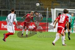 DFB - Pokalspiel - Eintracht Frankfurt - FC Ingolstadt 04 - Lezano Farina,Dario (#37 FCI) beim Kopfball - Foto: Meyer Jürgen