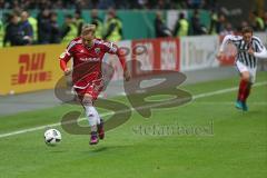 DFB - Pokalspiel - Eintracht Frankfurt - FC Ingolstadt 04 - Sonny Kittel (#21 FCI) - Foto: Meyer Jürgen