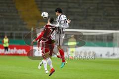 DFB - Pokalspiel - Eintracht Frankfurt - FC Ingolstadt 04 - Mathew Leckie (#7 FCI) beim Kopfball - Foto: Meyer Jürgen