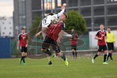 Regionalliga Bayern - FC Ingolstadt 04 II - Wacker Burghausen - Zweikampf Christoph Fenninger (14) erobert den Ball von Philipp Knochner