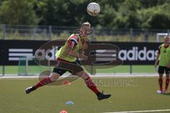 FCI - U19 Trainingsauftakt - Saison 2016/17 - Dominik Schröder  - Foto: Jürgen Meyer