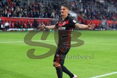 2. Bundesliga - Fußball - FC Ingolstadt 04 - 1. FC Heidenheim - Elfemeter Stefan Kutschke (20, FCI) trifft zum 3:0 Tor Jubel, Torwart Kevin Müller (1 HDH)