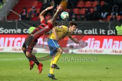 2. Bundesliga - FC Ingolstadt 04 - Eintracht Braunschweig - Darío Lezcano (11, FCI) verpasst den Ball