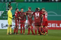 DFB Pokal - Fußball - SpVgg Greuther Fürth - FC Ingolstadt 04 - Tor 1:3 durch Robert Leipertz (13, FCI), Jubel Christian Träsch (28, FCI) Alfredo Morales (6, FCI) Hauke Wahl (25, FCI) Marvin Matip (34, FCI)