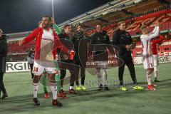 2. Bundesliga - Fußball - 1. FC Nürnberg - FC Ingolstadt 04 - Sieg auswärts Jubel bei den Fans Kurve Marvin Matip (34, FCI) feuert an