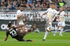 2. BL - Saison 2017/2018 - FC St. Pauli - FC Ingolstadt 04 - Alfredo Morales (#6 FCI) - Johannes Flum (#23 St. Pauli) - Foto: Meyer Jürgen