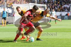 2. Bundesliga - Fußball - Dynamo Dresden - FC Ingolstadt 04 - Zweikampf Jannik Müller (18 Dresden) Darío Lezcano (11, FCI) Paul Seguin (19 Dresden)