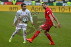 2. BL - Saison 2017/2018 - FC Heidenheim - FC Ingolstadt 04 - Alfredo Morales (#6 FCI) - Norman Theuerkauf (#30 Heidenheim) -  - Foto: Meyer Jürgen