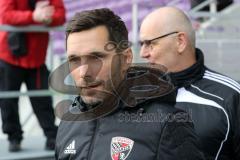 2. Bundesliga - Fußball - Erzgebirge Aue - FC Ingolstadt 04 - Cheftrainer Stefan Leitl (FCI) und Vorsitzender des Vorstandes Peter Jackwerth (FCI)