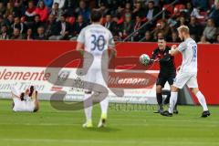 2. BL - Saison 2017/2018 - FC Ingolstadt 04 - 1. FC Heidenheim - Alfredo Morales (#6 FCI) reklamiert das er den Ball gespielt hat - Foto: Meyer Jürgen