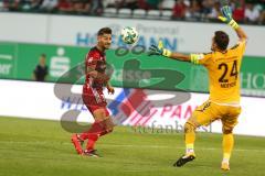 2. Bundesliga - Fußball - SpVgg Greuther Fürth FC Ingolstadt 04 - Antonio Colak (7, FCI) scheitert an Torwart Balázs Megyeri (24 Fürth)