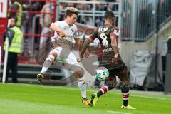 2. BL - Saison 2017/2018 - FC St. Pauli - FC Ingolstadt 04 - Thomas Pledl (#30 FCI) - Jeremy Dudziak (#8 St. Pauli) - Foto: Meyer Jürgen