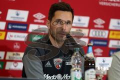 2. Bundesliga - Fußball - 1. FC Nürnberg - FC Ingolstadt 04 - Pressekonferenz nach dem Spiel Cheftrainer Stefan Leitl (FCI)