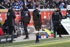 2. Bundesliga - Fußball - MSV Duisburg - FC Ingolstadt 04 - Co-Trainer Andre Mijatovic (FCI) wird vom Platz geschickt, rechts Cheftrainer Stefan Leitl (FCI)