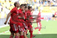 2. Bundesliga - Fußball - Dynamo Dresden - FC Ingolstadt 04 - warmup vor dem Spiel Tobias Levels (3, FCI) Max Christiansen (5, FCI)