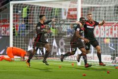 2. BL - Saison 2017/2018 - FC Ingolstadt 04 - 1. FC Heidenheim - Hauke Wahl (#25 FCI) trifft zum 1:0 Führungstreffer - jubel - Marvin Matip (#34 FCI) - Alfredo Morales (#6 FCI) - Kevin Müller Torwart (#1 Heidenheim) - Foto: Meyer Jürgen