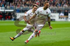 2. BL - Saison 2017/2018 - FC St. Pauli - FC Ingolstadt 04 - Sonny Kittel (#10 FCI) trfifft mit einem Freistoss das 0:1 Führungstor fur Ingolstadt - jubel - Thomas Pledl (#30 FCI) - Foto: Meyer Jürgen