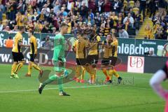 2. Bundesliga - Fußball - Dynamo Dresden - FC Ingolstadt 04 - Gegentor zum Ausgleich, rechts Torwart Örjan Haskjard Nyland (1, FCI) chancenlos, Jubel bei Dresden