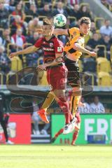 2. Bundesliga - Fußball - Dynamo Dresden - FC Ingolstadt 04 - Stefan Kutschke (20, FCI) Florian Ballas (23 Dresden)