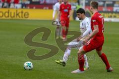 2. BL - Saison 2017/2018 - FC Heidenheim - FC Ingolstadt 04 - Alfredo Morales (#6 FCI) - Mathias Wittek (#5 Heidenheim) - Foto: Meyer Jürgen