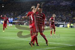 2. Bundesliga - Fußball - DSC Arminia Bielefeld - FC Ingolstadt 04 - Tor 0:1 Thomas Pledl (30, FCI) Jubel mit Alfredo Morales (6, FCI) Stefan Kutschke (20, FCI)