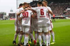 2. BL - Saison 2017/2018 - FC St. Pauli - FC Ingolstadt 04 - Sonny Kittel (#10 FCI) trfifft mit einem Freistoss das 0:1 Führungstor fur Ingolstadt - jubel - Thomas Pledl (#30 FCI) - Marcel Gaus (#19 FCI) - Foto: Meyer Jürgen