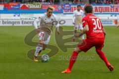 2. BL - Saison 2017/2018 - FC Heidenheim - FC Ingolstadt 04 - Thomas Pledl (#30 FCI) - Norman Theuerkauf (#30 Heidenheim) - Foto: Meyer Jürgen