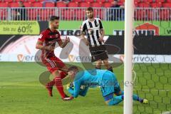 2. Bundesliga - Fußball - SV Sandhausen - FC Ingolstadt 04 - 1:0 -Chance verpasst Antonio Colak (7, FCI) kommt zu spät Torwart Schuhen, Marcel (16 SV) war schneller