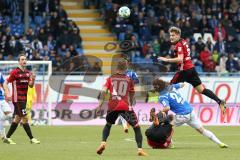 2. Bundesliga - Fußball - SV Darmstadt 98 - FC Ingolstadt 04 - oben Max Christiansen (5, FCI) Yannick Stark (25 Darmstadt) Sonny Kittel (10, FCI)