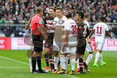 2. BL - Saison 2017/2018 - FC St. Pauli - FC Ingolstadt 04 - Max Christiansen (#5 FCI) mit der Entscheidung des Schiedsrichter unzufrieden - Thomas Pledl (#30 FCI) - Foto: Meyer Jürgen