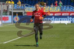 2. BL - Saison 2017/2018 - Eintracht Braunschweig - FC Ingolstadt 04 - Orjan Nyland (#1 Torwart FCI) beim warm machen - Foto: Meyer Jürgen