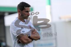 2. Bundesliga - Fußball - SpVgg Greuther Fürth FC Ingolstadt 04 - Cheftrainer Stefan Leitl (FCI) vor dem Spiel