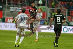 2. BL - Saison 2017/2018 - FC Ingolstadt 04 - 1. FC Heidenheim - Christian Träsch (#28 FCI) beim Kopfball - Ben Halloran (#12 Heidenheim) - Foto: Meyer Jürgen