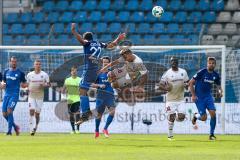 2. BL - Saison 2017/2018 - VFL Bochum - FC Ingolstadt 04 - Thomas Pledl (#30 FCI) beim Kopfball - Kevin Stöger (#22 Bochum) - - Foto: Meyer Jürgen