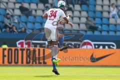 2. BL - Saison 2017/2018 - VFL Bochum - FC Ingolstadt 04 - Marvin Matip (#34 FCI) mit Gesichtsmaske beim Kopfball - Foto: Meyer Jürgen