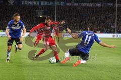 2. Bundesliga - Fußball - DSC Arminia Bielefeld - FC Ingolstadt 04 - Christian Träsch (28, FCI) Stephan Salger (11 DSC)