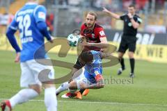 2. Bundesliga - Fußball - SV Darmstadt 98 - FC Ingolstadt 04 - Moritz Hartmann (9, FCI) Aytac Sulu (4 Darmstadt) Fabian Holland (32 Darmstadt)