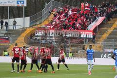 2. Bundesliga - Fußball - SV Darmstadt 98 - FC Ingolstadt 04 - mitgereiste Ingolstädter Fans, Jubel Fahnen Spruchband Choreo