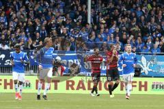 2. Bundesliga - Fußball - SV Darmstadt 98 - FC Ingolstadt 04 - Elfmeter gegen Ingolstadt Tobias Kempe (11 Darmstadt) verwandelt sicher, Torwart Örjan Haskjard Nyland (1, FCI) keine Chance, Jubel beim SV, Marvin Matip (34, FCI) und Tobias Schröck (21, FCI)