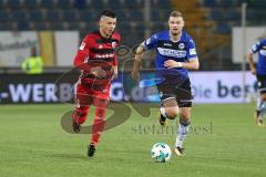 2. Bundesliga - Fußball - DSC Arminia Bielefeld - FC Ingolstadt 04 - Alfredo Morales (6, FCI) Florian Hartherz (28 DSC)