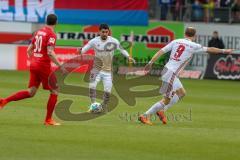 2. BL - Saison 2017/2018 - FC Heidenheim - FC Ingolstadt 04 - Almog Cohen (#8 FCI) - Moritz Hartmann (#9 FCI) - Norman Theuerkauf (#30 Heidenheim) - Foto: Meyer Jürgen