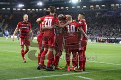 2. Bundesliga - Fußball - DSC Arminia Bielefeld - FC Ingolstadt 04 - Tor Jubel Thomas Pledl (30, FCI) mit Sonny Kittel (10, FCI) Stefan Kutschke (20, FCI) Alfredo Morales Tobias Levels (3, FCI)