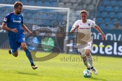 2. BL - Saison 2017/2018 - VFL Bochum - FC Ingolstadt 04 - Marcel Gaus (#19 FCI) - Lukas Hinterseer (#16 Bochum) - Foto: Meyer Jürgen