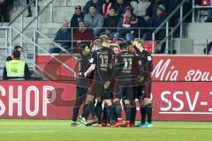 2. Bundesliga - Fußball - Jahn Regensburg - FC Ingolstadt 04 - Tor Alfredo Morales (6, FCI) 0:1 Jubel durch Alfredo Morales (6, FCI)