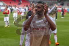 2. BL - Saison 2017/2018 - FC Heidenheim - FC Ingolstadt 04 - Die Mannschaft bedankt sich bei den Fans nach dem Spiel Marvin Matip (#34 FCI) - Foto: Meyer Jürgen