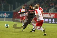 2. Bundesliga - Fußball - Jahn Regensburg - FC Ingolstadt 04 - Almog Cohen (8, FCI) Alexander Nandzik (3 Jahn)