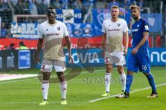 2. BL - Saison 2017/2018 - VFL Bochum - FC Ingolstadt 04 - Marvin Matip (#34 FCI) mit Gesichtsmaske - Hauke Wahl (#25 FCI) - Lukas Hinterseer (#16 Bochum) - Foto: Meyer Jürgen