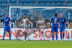 2. BL - Saison 2017/2018 - VFL Bochum - FC Ingolstadt 04 - Alfredo Morales (#6 FCI) reklamiert beim Schiedsrichter - Sonny Kittel (#10 FCI) - Foto: Meyer Jürgen