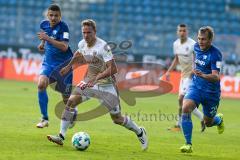 2. BL - Saison 2017/2018 - VFL Bochum - FC Ingolstadt 04 - Marcel Gaus (#19 FCI) - Robert Tesche (#23 Bochum) - Foto: Meyer Jürgen
